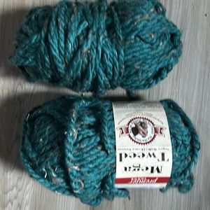 Thick yarn